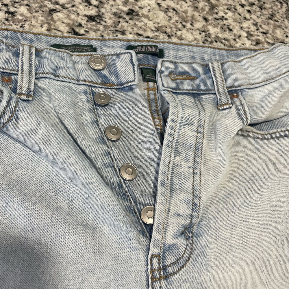 Light Wash Distressed Jeans - Picture 4 of 8
